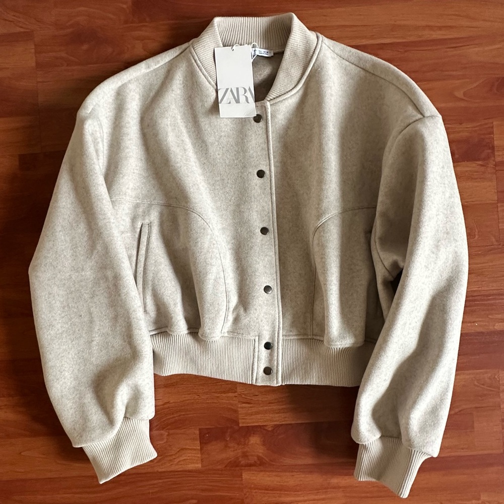 Zara Women's Beige Bomber Jacket